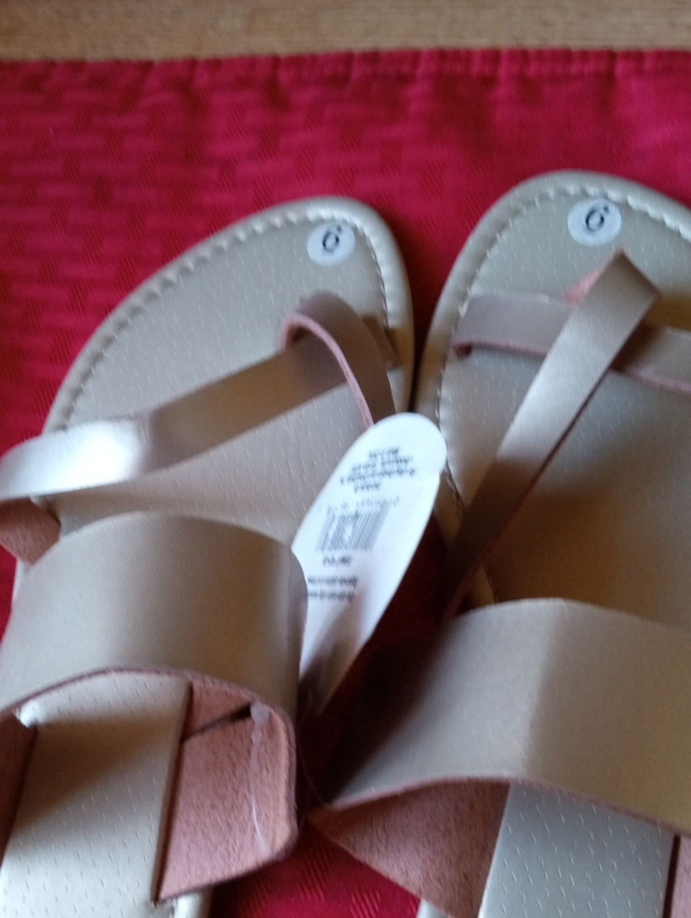 Brand New Women’s Metallic Slide Sandals